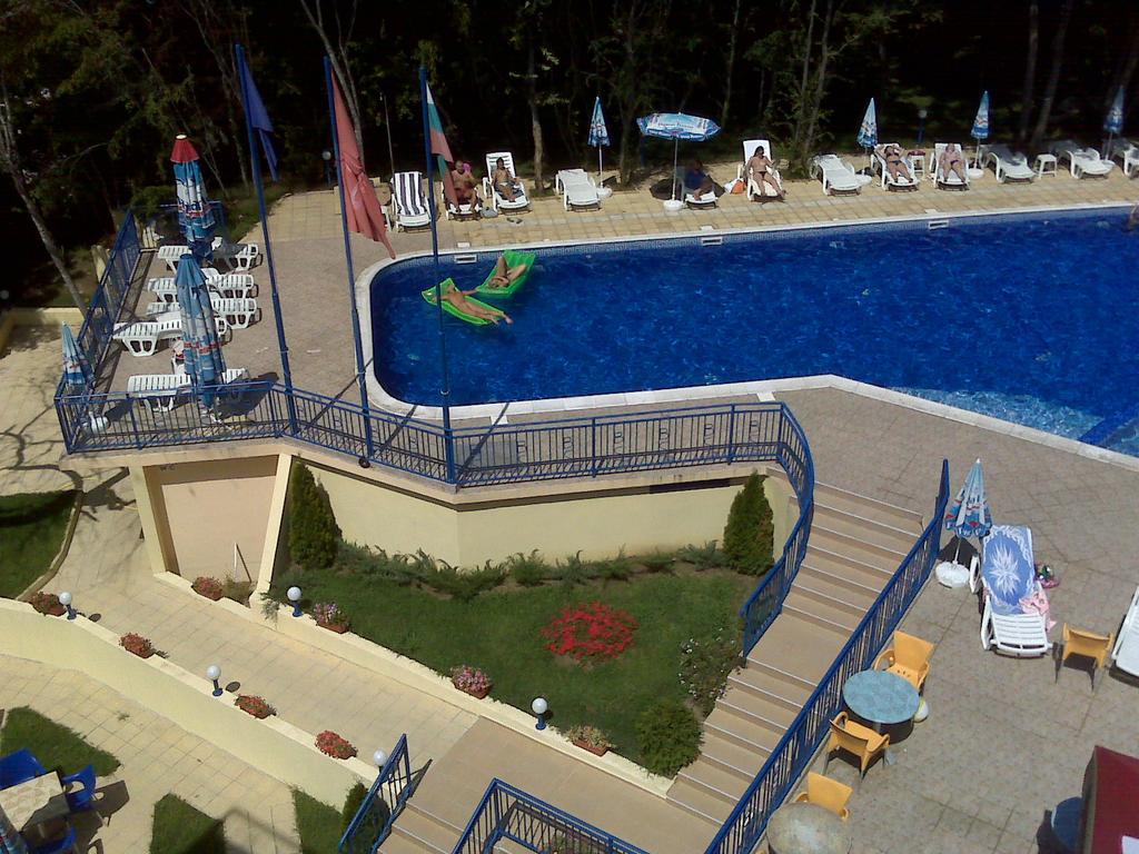 Blue Sky Hotel - & Parking Złote Piaski Zewnętrze zdjęcie