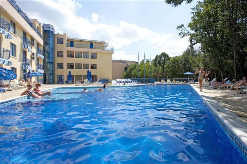 Blue Sky Hotel - & Parking Złote Piaski Zewnętrze zdjęcie