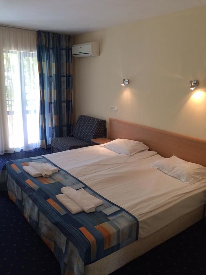 Blue Sky Hotel - & Parking Złote Piaski Zewnętrze zdjęcie